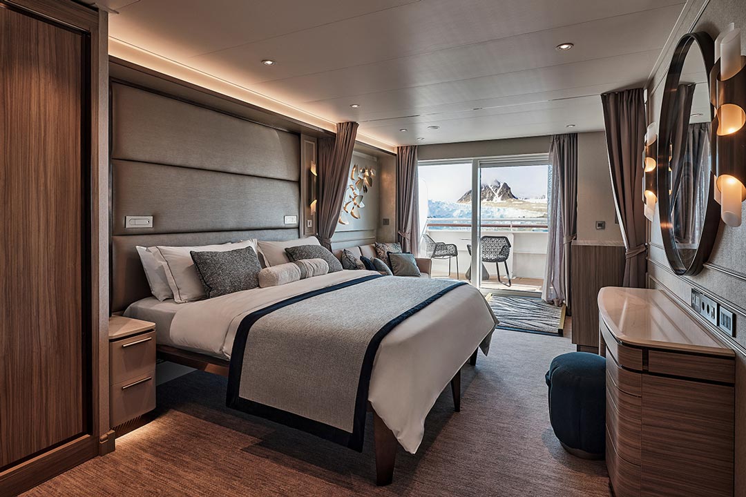 Croaziera 2025 - Europa de Nord (Nuuk, Groenlanda) - Silversea Cruises - Silver Endeavour - 15 nopti