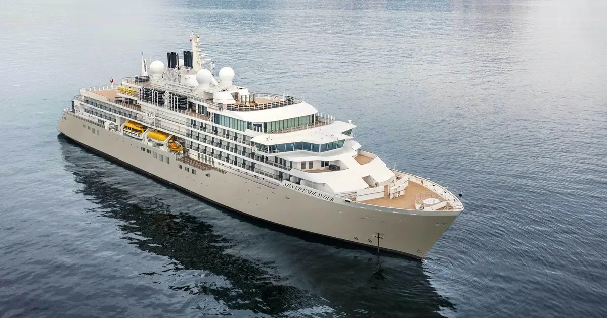 Croaziera 2025 - Europa de Nord (Longyearbyen, Spitsbergen, Norvegia) - Silversea Cruises - Silver Endeavour - 7 nopti